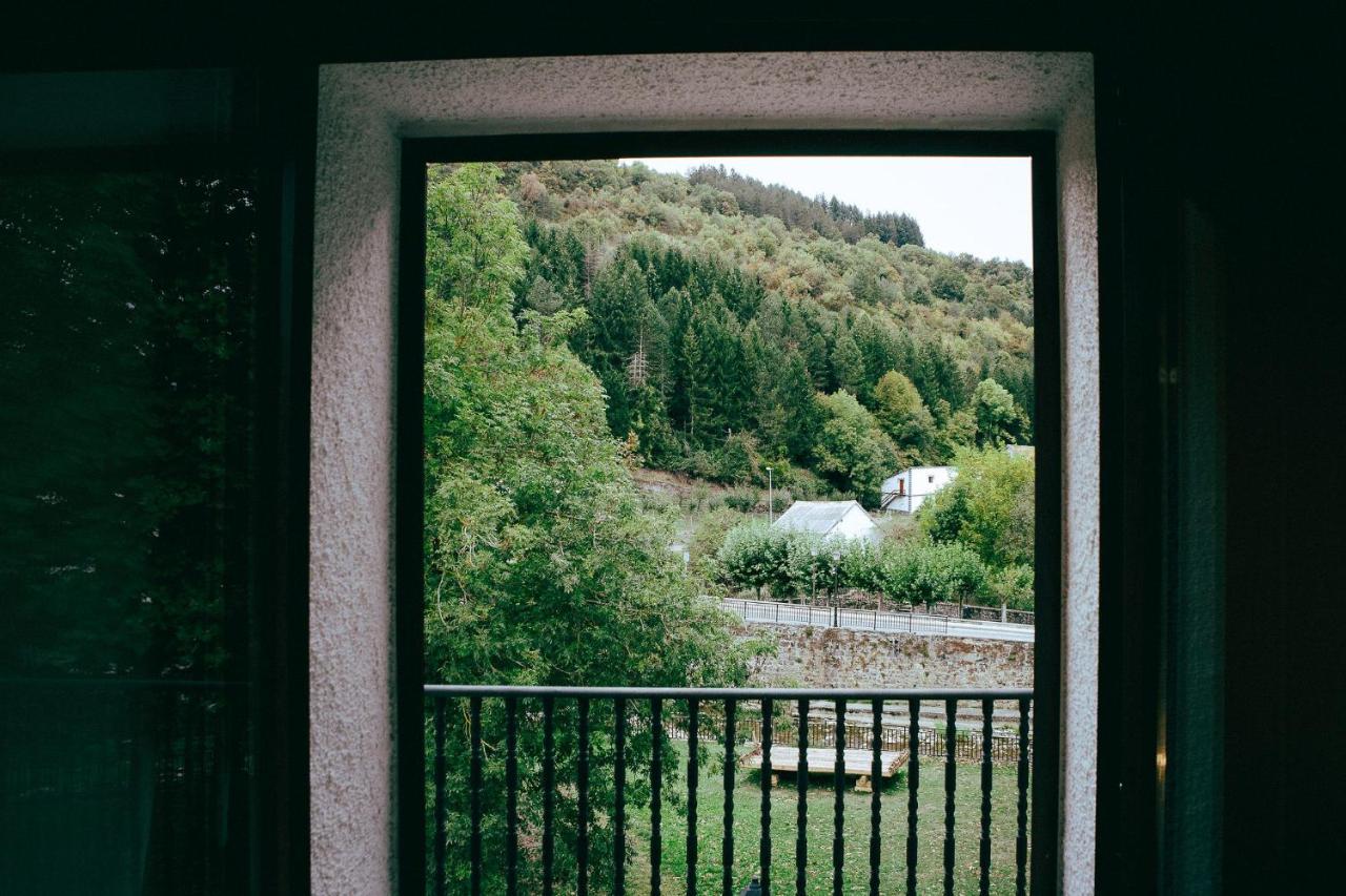 Hostal Iratibizkar Ochagavía 外观 照片